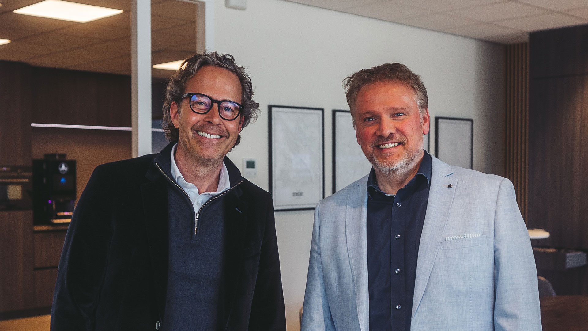 Score Utica neemt de telecomactiviteiten van FIB over